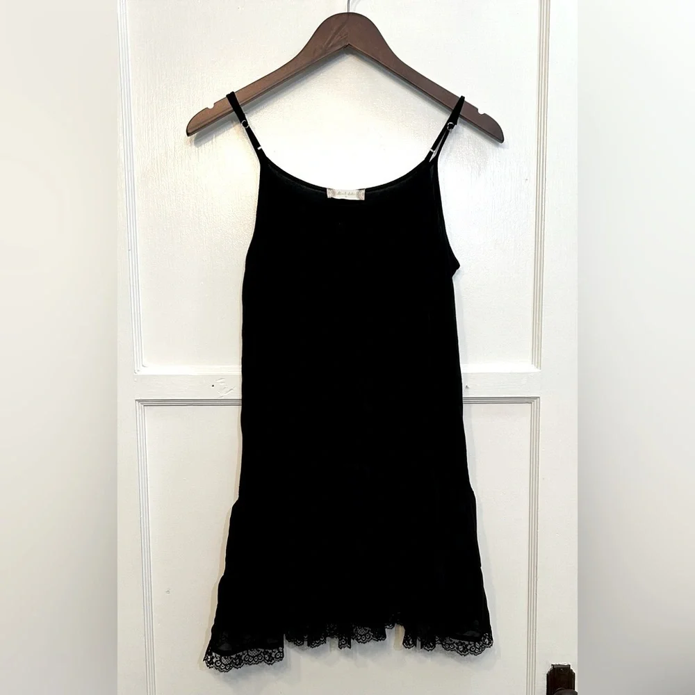 Altar’d State Black Slip Tank Lace Trim Medium